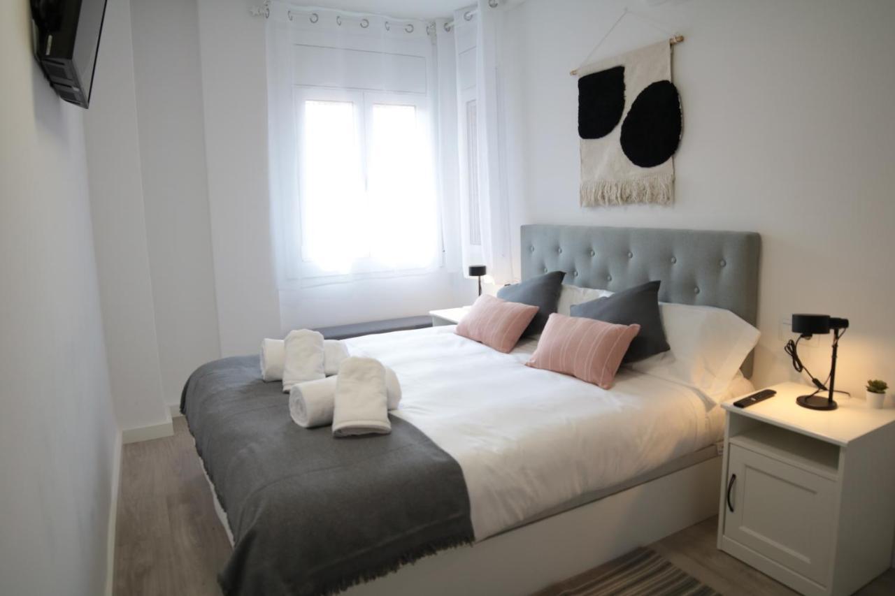 ז'ירונה Modern Apartament Al Costat Del Parc De La Devesa מראה חיצוני תמונה