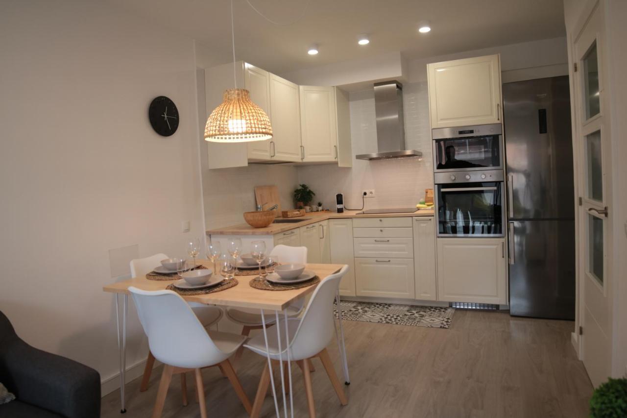 ז'ירונה Modern Apartament Al Costat Del Parc De La Devesa מראה חיצוני תמונה