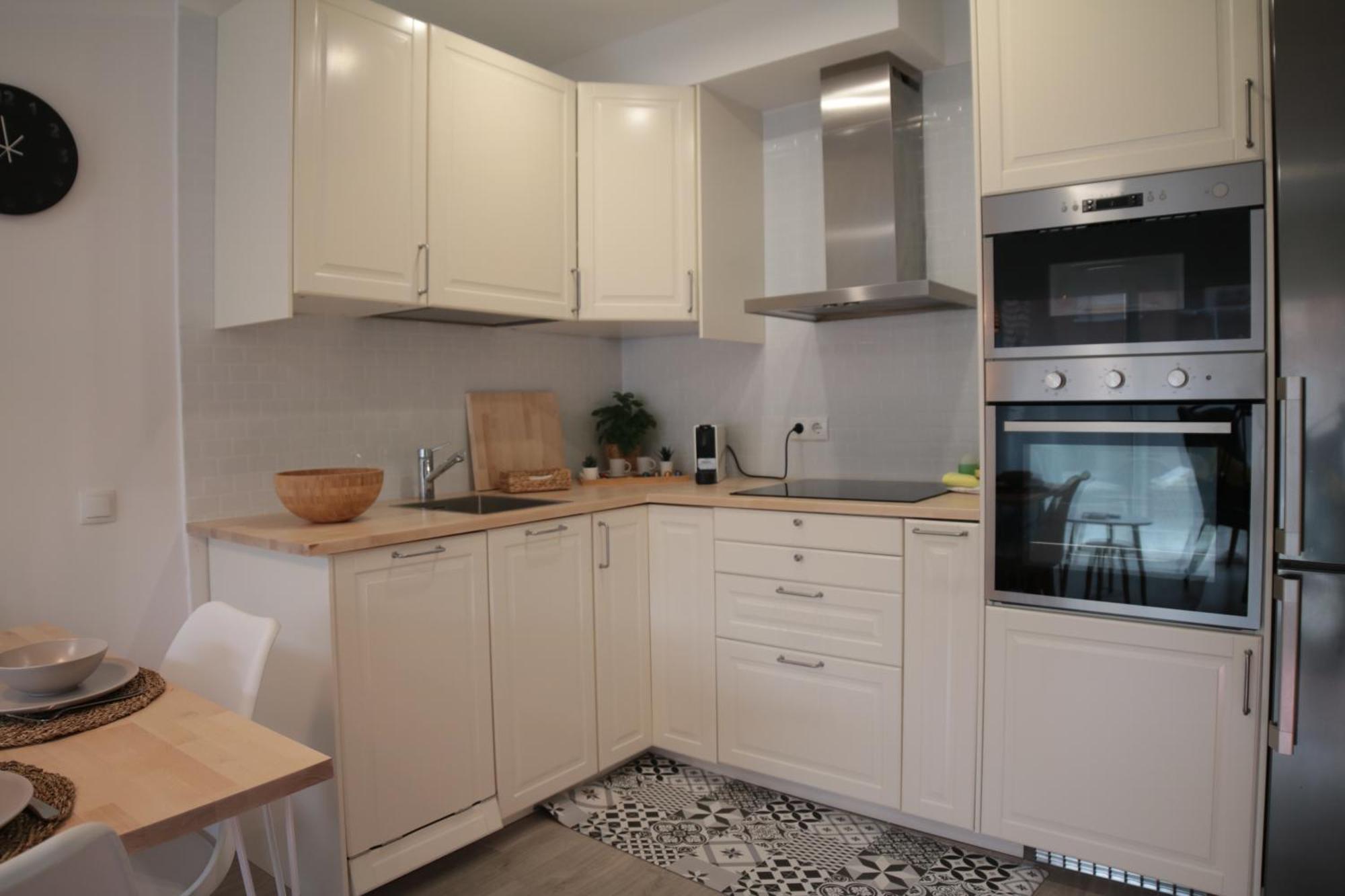 ז'ירונה Modern Apartament Al Costat Del Parc De La Devesa מראה חיצוני תמונה